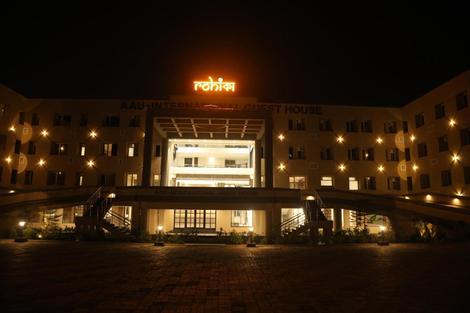 Rohika Aau-Igh Hotel Guwahati Exterior photo